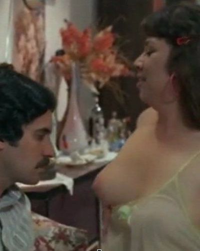 Yeşim Ceren Bozoğlu seksi ifşa fotoğrafı 14