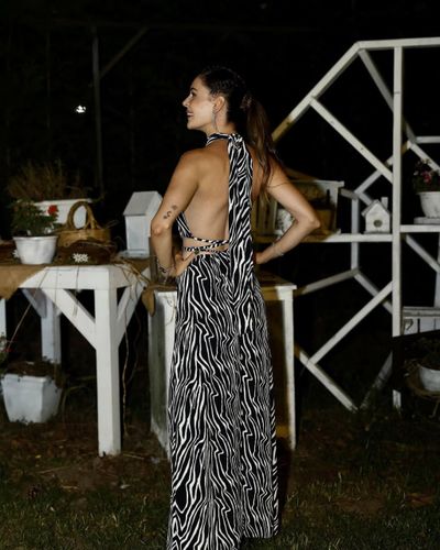 Yıldız Çağrı Atiksoy seksi ifşa fotoğrafı 31