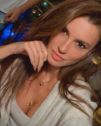 Yusra Geyik seksi ifşa fotoğrafı 415
