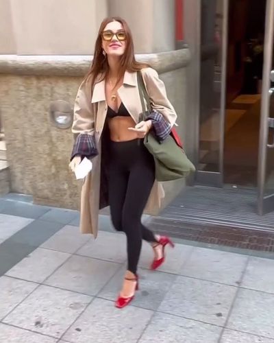 Yusra Geyik seksi ifşa fotoğrafı 465