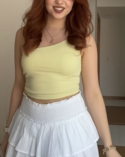 Yusra Geyik seksi ifşa fotoğrafı 483
