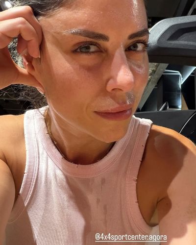 Zehra Bora seksi ifşa fotoğrafı 3