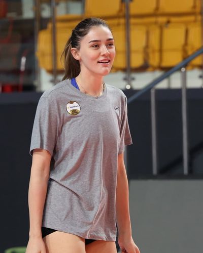 Zehra Güneş seksi ifşa fotoğrafı 105