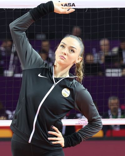Zehra Güneş seksi ifşa fotoğrafı 112