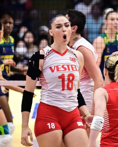 Zehra Güneş seksi ifşa fotoğrafı 132