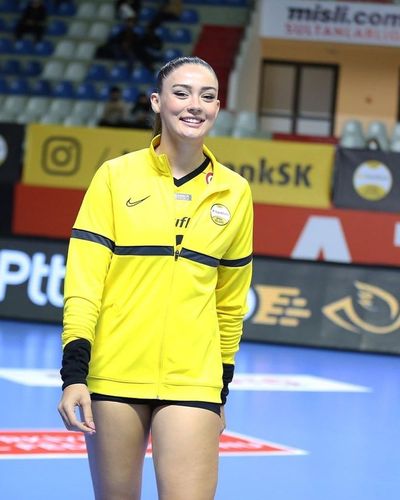 Zehra Güneş seksi ifşa fotoğrafı 510