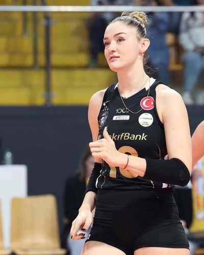 Zehra Güneş seksi ifşa fotoğrafı 617