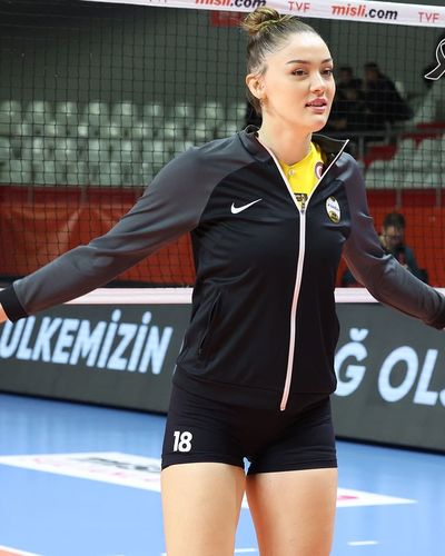 Zehra Güneş seksi ifşa fotoğrafı 65