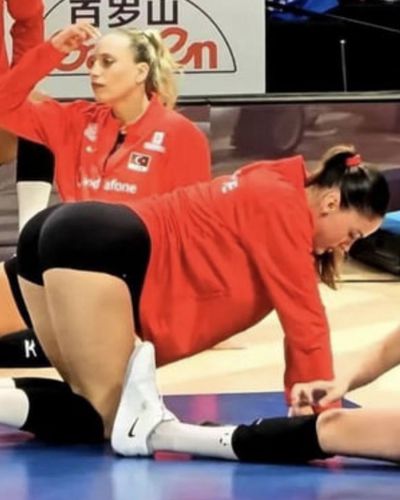 Zehra Güneş seksi ifşa fotoğrafı 676
