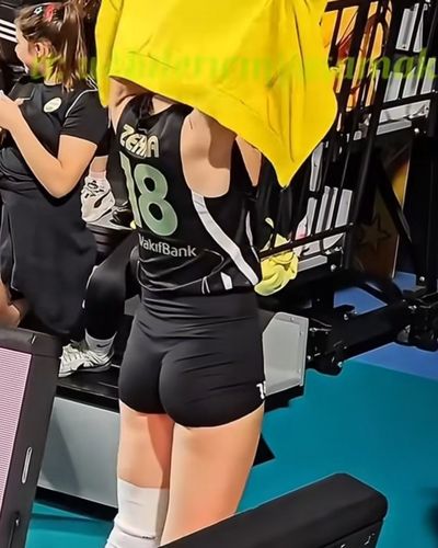 Zehra Güneş seksi ifşa fotoğrafı 735