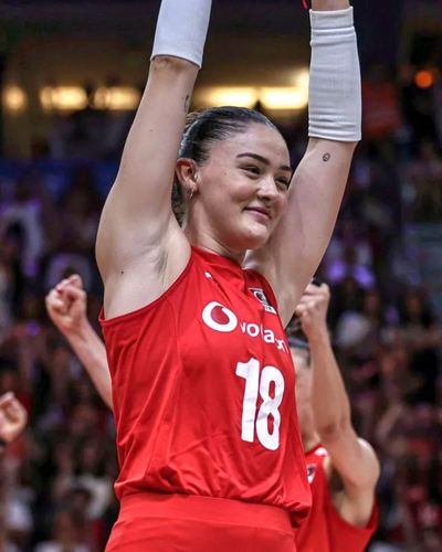 Zehra Güneş seksi ifşa fotoğrafı 742