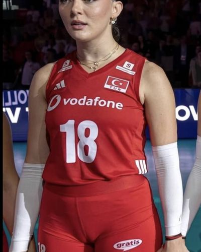Zehra Güneş seksi ifşa fotoğrafı 56