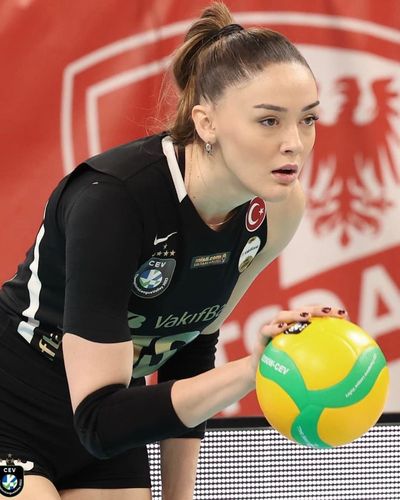 Zehra Güneş seksi ifşa fotoğrafı 91