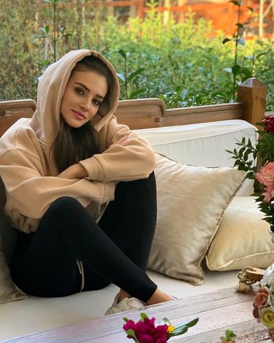 Zehra Yılmaz seksi ifşa fotoğrafı 211