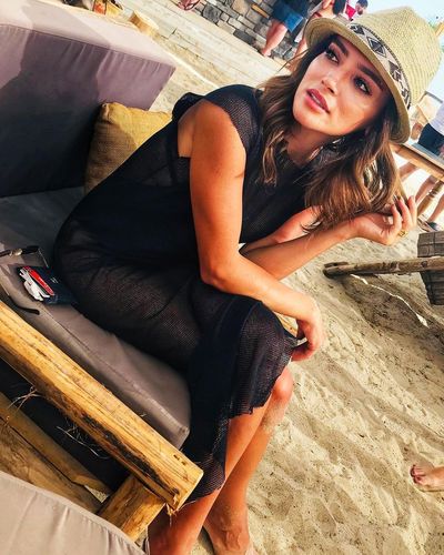 Zehra Yılmaz seksi ifşa fotoğrafı 222