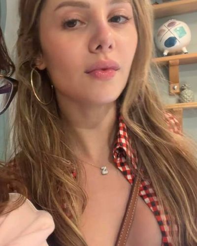 Zeybik seksi ifşa fotoğrafı 33