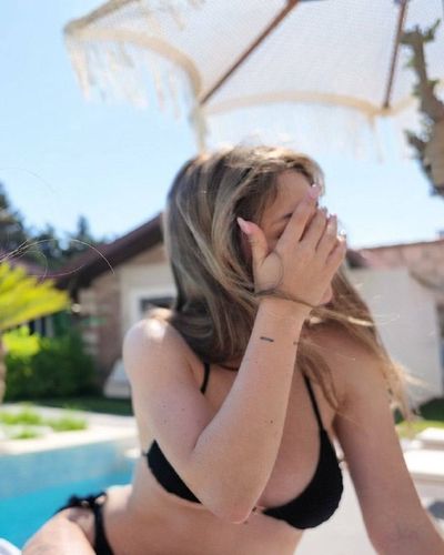 Zeybik seksi ifşa fotoğrafı 9