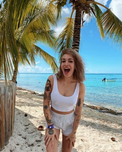 Zeynep Aleyna Şen seksi ifşa fotoğrafı 301