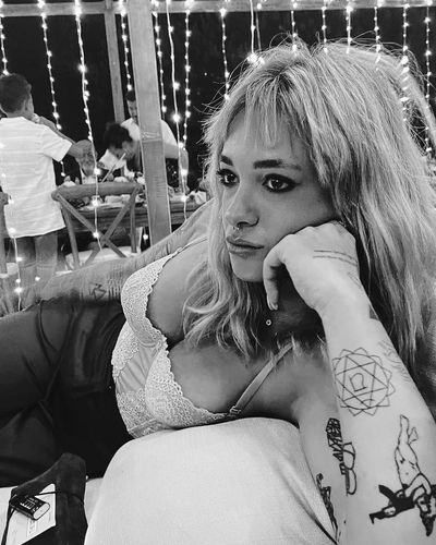 Zeynep Aleyna Şen seksi ifşa fotoğrafı 313