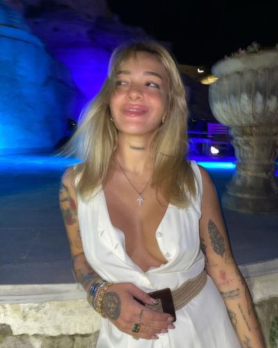 Zeynep Aleyna Şen seksi ifşa fotoğrafı 316