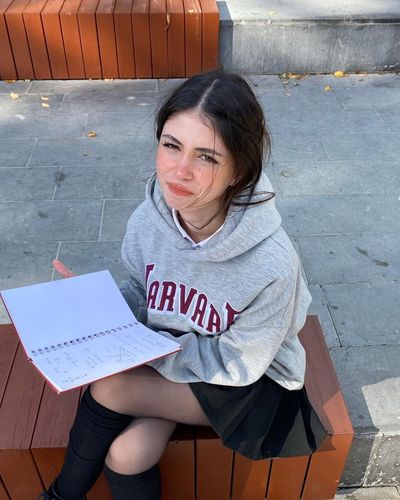 Zeynep Atılgan seksi ifşa fotoğrafı 103