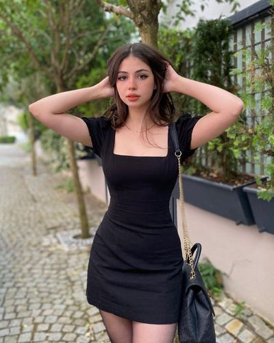 Zeynep Atılgan seksi ifşa fotoğrafı 106