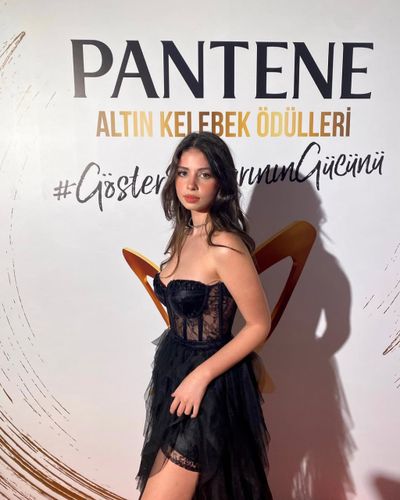 Zeynep Atılgan seksi ifşa fotoğrafı 43