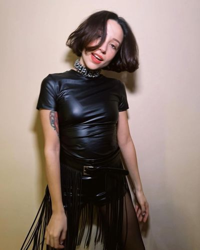 Zeynep Bastık seksi ifşa fotoğrafı 10