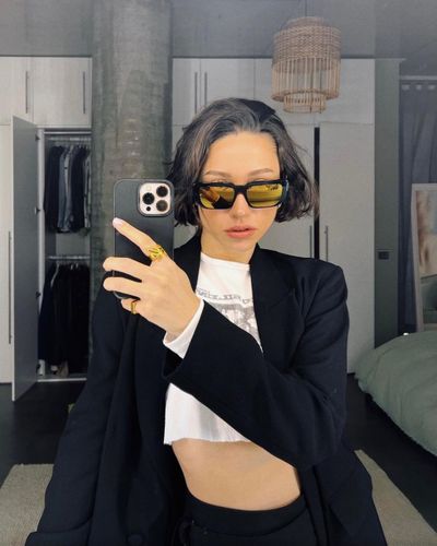 Zeynep Bastık seksi ifşa fotoğrafı 17842