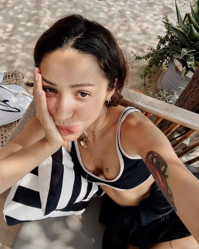 Zeynep Bastık seksi ifşa fotoğrafı 17754