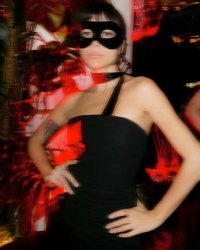 Zeynep Bastık seksi ifşa fotoğrafı 25