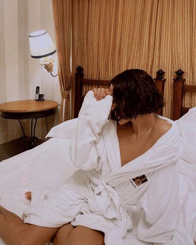Zeynep Bastık seksi ifşa fotoğrafı 17734