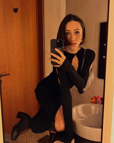 Zeynep Bastık seksi ifşa fotoğrafı 27