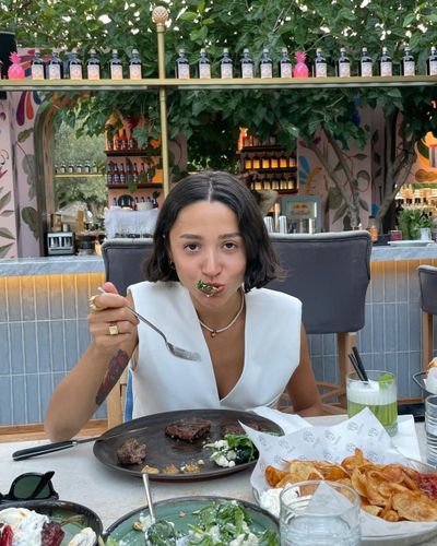 Zeynep Bastık seksi ifşa fotoğrafı 17636