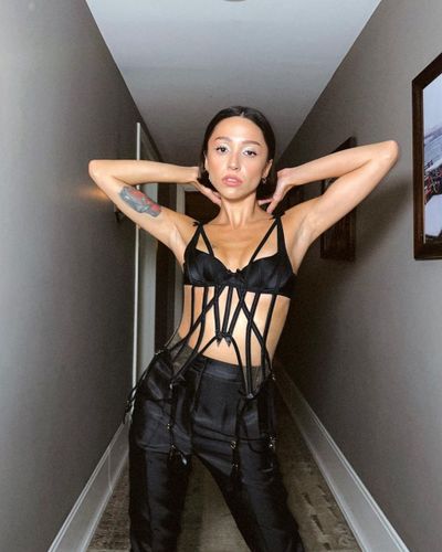 Zeynep Bastık seksi ifşa fotoğrafı 17623