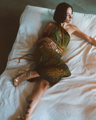Zeynep Bastık seksi ifşa fotoğrafı 17612