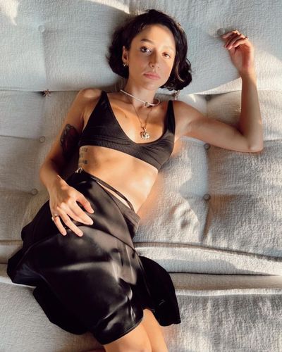 Zeynep Bastık seksi ifşa fotoğrafı 17580