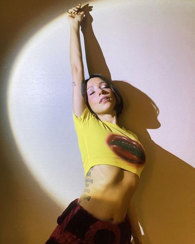 Zeynep Bastık seksi ifşa fotoğrafı 47