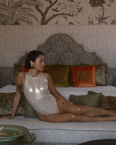 Zeynep Bastık seksi ifşa fotoğrafı 716