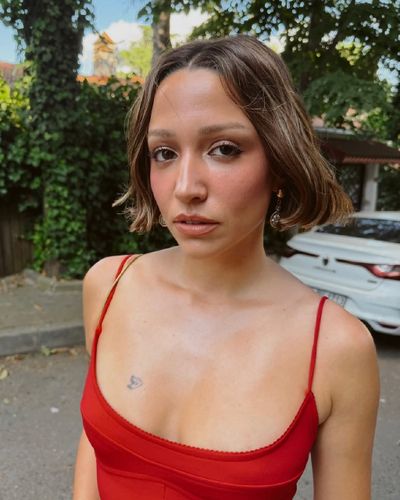 Zeynep Bastık seksi ifşa fotoğrafı 758