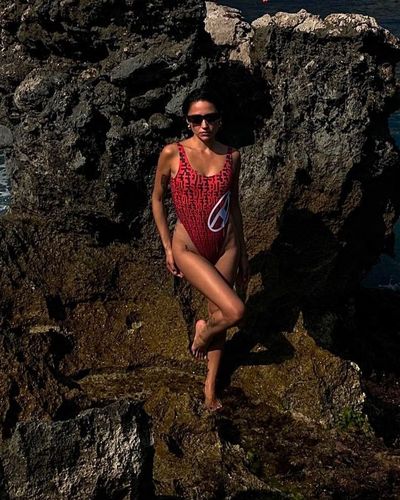 Zeynep Bastık seksi ifşa fotoğrafı 802