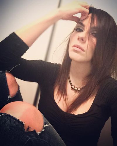 Zeynep Koltuk seksi ifşa fotoğrafı 11