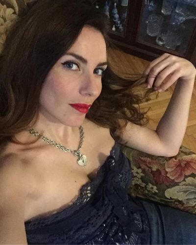 Zeynep Koltuk seksi ifşa fotoğrafı 6