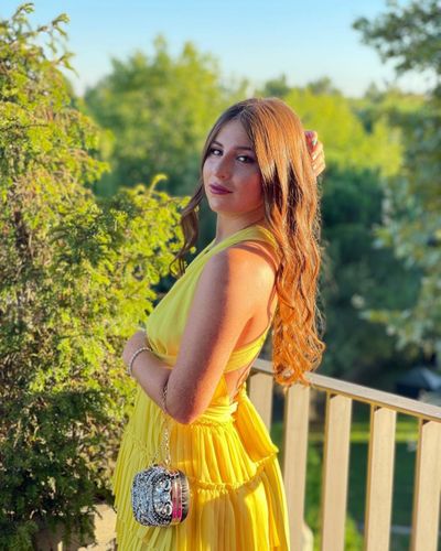 Zeynep Özkaya seksi ifşa fotoğrafı 100