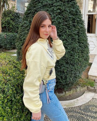 Zeynep Özkaya seksi ifşa fotoğrafı 103