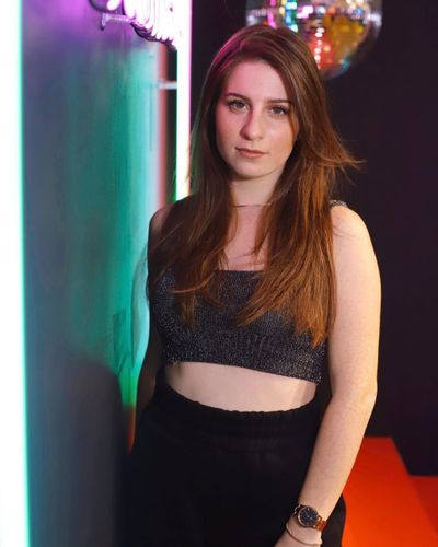 Zeynep Özkaya seksi ifşa fotoğrafı 42