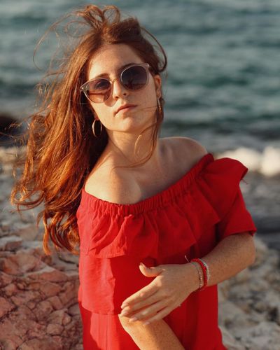 Zeynep Özkaya seksi ifşa fotoğrafı 63