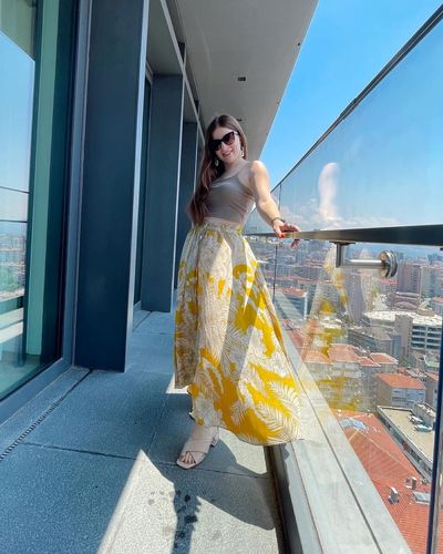 Zeynep Özkaya seksi ifşa fotoğrafı 7