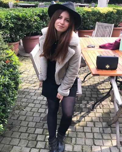 Zeynep Özkaya seksi ifşa fotoğrafı 87