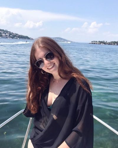 Zeynep Özkaya seksi ifşa fotoğrafı 99